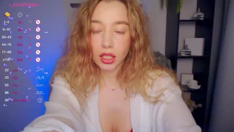 Ann online show from October 7, 9:22 pm