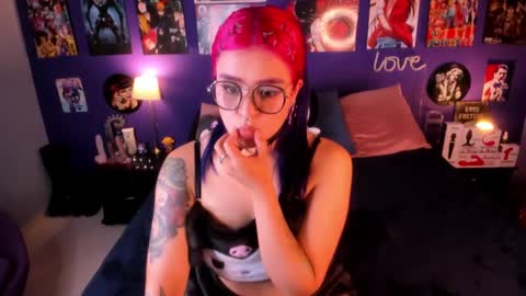      Paty     online show from October 2, 1:15 am