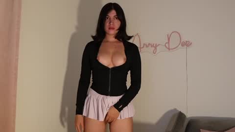 Snapshot of anny_dee chatting on January 24, 4:59 am Anny online show from January 24, 4:59 am
