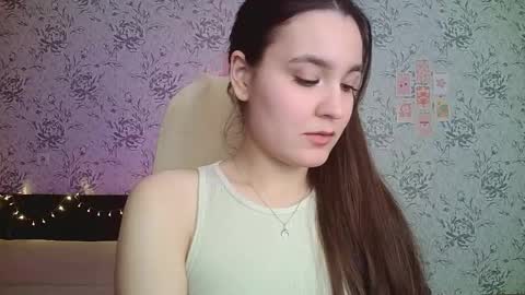 Annie online show from September 19, 4:33 pm