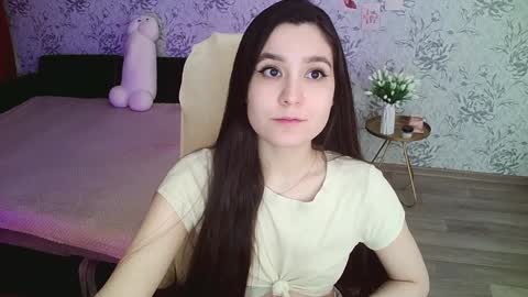 Annie online show from February 7, 3:34 am