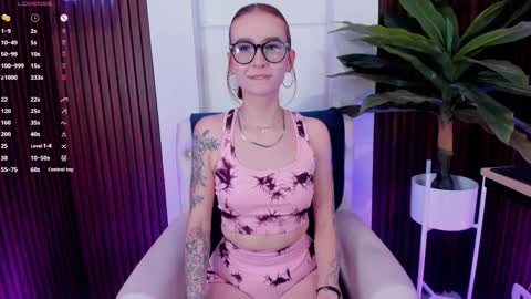 Ana online show from February 21, 4:16 pm