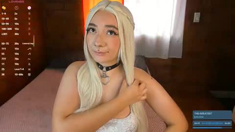 Anny  IG online show from February 14, 7:12 pm