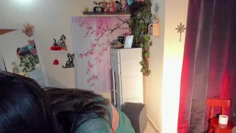 Annyluna online show from December 17, 12:06 am