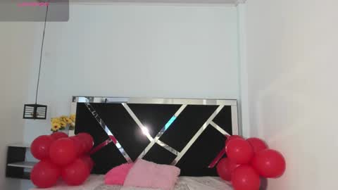 Snapshot of annyrosee chatting on February 26, 7:53 pm Anny online show from February 26, 7:53 pm