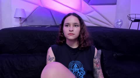 AnnyT online show from December 27, 10:05 pm