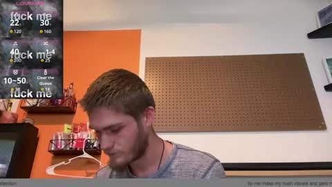 anomalies_ig online show from December 31, 9:39 pm