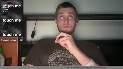 anomalies_ig online show from December 28, 4:51 am