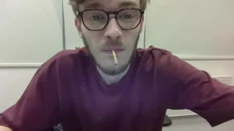 anonymousstoner58 online show from February 28, 8:39 pm