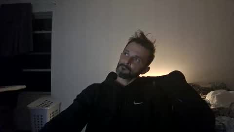 Lower chakra online show from November 26, 1:47 am