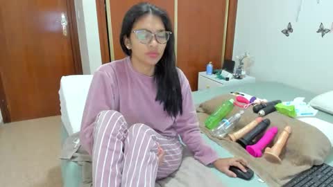 anthonela_hotsex online show from December 15, 11:50 am