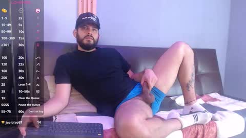 Snapshot of anthony_ruiz_ chatting on September 12, 3:47 pm Anthony Ruiz online show from September 12, 3:47 pm