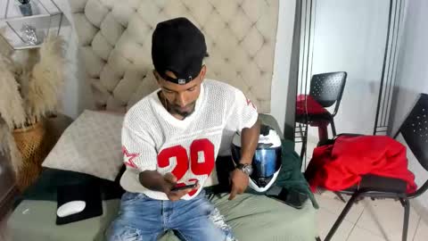       online show from September 25, 11:56 pm