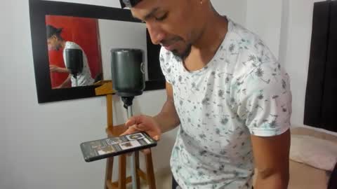       online show from October 24, 1:17 am