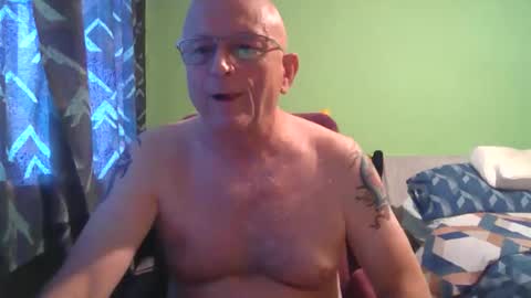 antmatt2025 online show from October 3, 3:42 pm