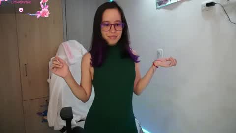Snapshot of anto_sweet18 chatting on February 1, 5:37 pm My birthday is on december 2nd surprise me with a gift from my amazonlist online show from February 1, 5:37 pm