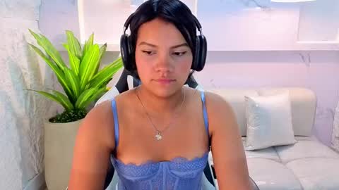 Antonela online show from September 20, 12:41 pm