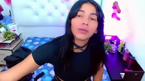 Snapshot of antonela_xx3 chatting on February 8, 6:55 pm antonela_xx3 online show from February 8, 6:55 pm