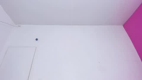 Snapshot of antonella_bonnet_ chatting on February 5, 7:31 pm ANTONELLA online show from February 5, 7:31 pm