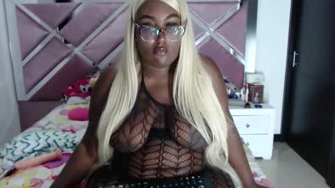 AntonellaLenox online show from October 22, 5:21 am