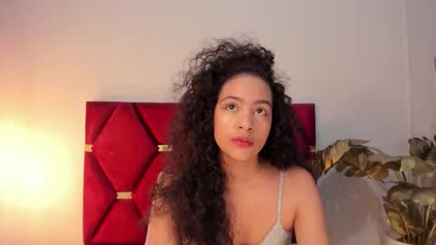 AntonellaHall  online show from October 21, 12:10 pm