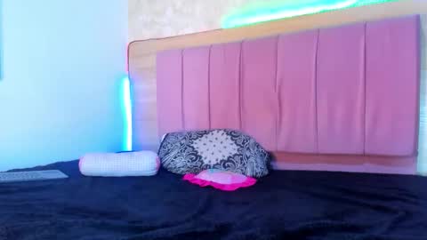 antonellamorgancm online show from November 7, 8:44 pm