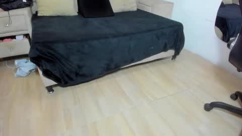 AntonellaTawer online show from October 10, 7:30 pm