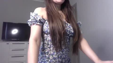 Snapshot of antonia1313 chatting on February 1, 8:18 am Antonia online show from February 1, 8:18 am