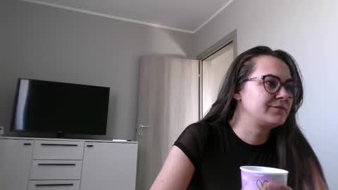 Snapshot of antonia1313 chatting on March 5, 10:44 am Antonia online show from March 5, 10:44 am