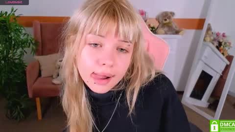 antonia_ferrero online show from October 27, 2:06 pm