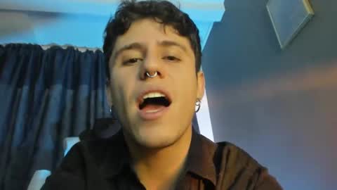 antonnello_ online show from October 10, 10:36 pm