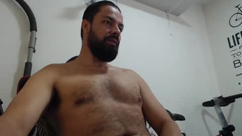 Snapshot of antony_36 chatting on March 1, 3:49 pm antony online show from March 1, 3:49 pm
