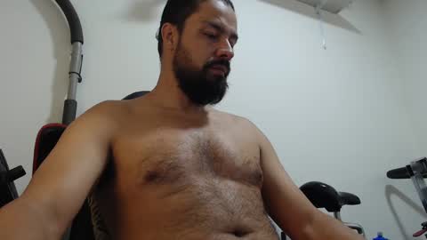 Snapshot of antony_36 chatting on March 5, 12:44 pm antony online show from March 5, 12:44 pm