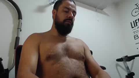 Snapshot of antony_36 chatting on February 17, 12:16 pm antony online show from February 17, 12:16 pm