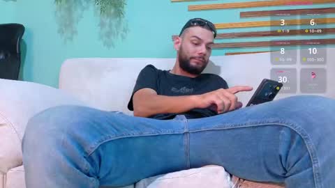Juan Camilo online show from May 12, 7:23 pm