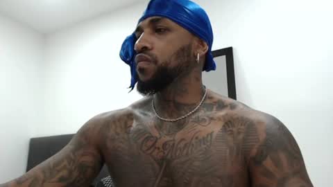 Snapshot of antwanblack11 chatting on February 8, 11:13 pm antwanblack11 online show from February 8, 11:13 pm