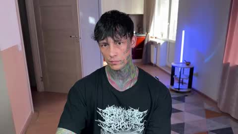 Tom online show from March 21, 8:19 am