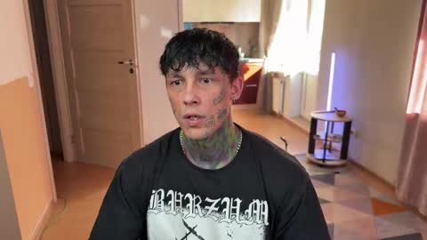 Tom online show from March 22, 8:29 am