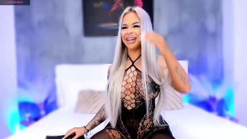 anyas_dolce online show from January 28, 6:39 pm