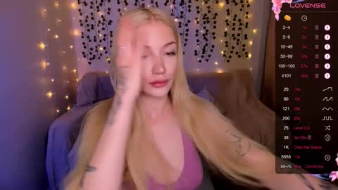 Anya online show from October 15, 9:10 am