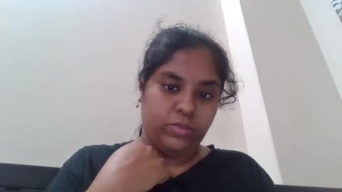 anydanyg online show from May 3, 5:52 pm