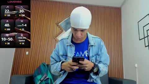 anyelo_sexyhot online show from February 8, 11:22 am