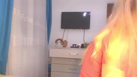 An online show from January 6, 2:04 am