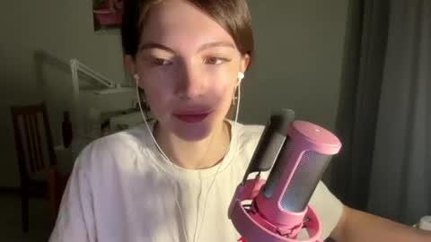 anytka12 online show from April 8, 3:59 pm