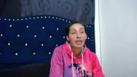 anyu online show from January 18, 11:21 am