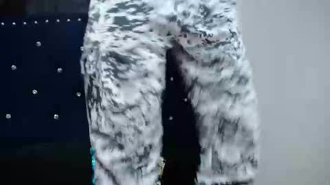 anyu online show from February 15, 5:30 am