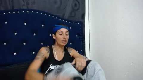 anyu online show from March 6, 12:54 am