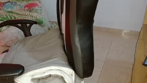 aphal_hot23 online show from November 10, 11:35 am