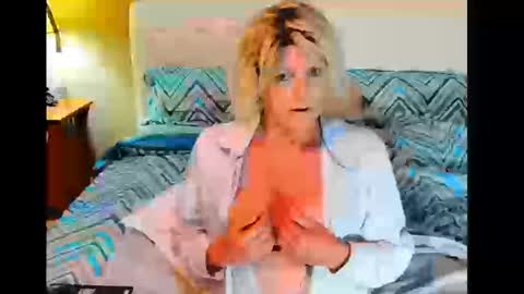 Snapshot of aphrodite51503 chatting on September 16, 4:26 am Aphrodite51503 online show from September 16, 4:26 am