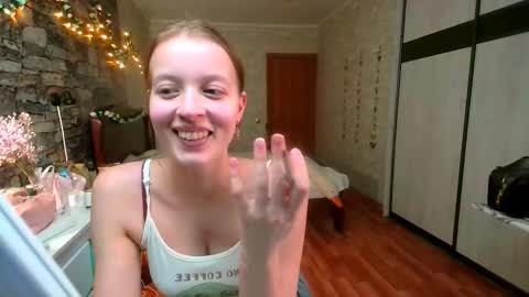 Aphrodite online show from February 19, 5:01 pm